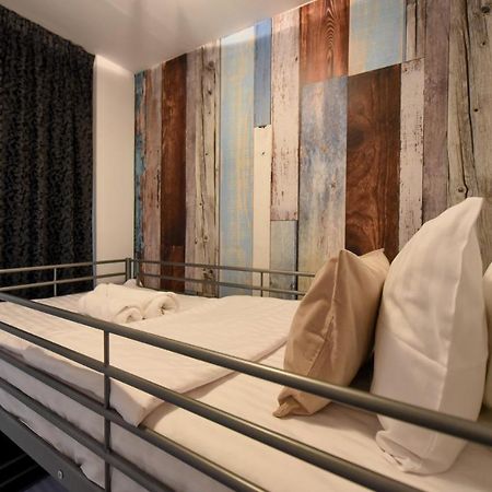 شقة بوخارست  في Amazing Location & Elegant Apt - Old Town المظهر الخارجي الصورة