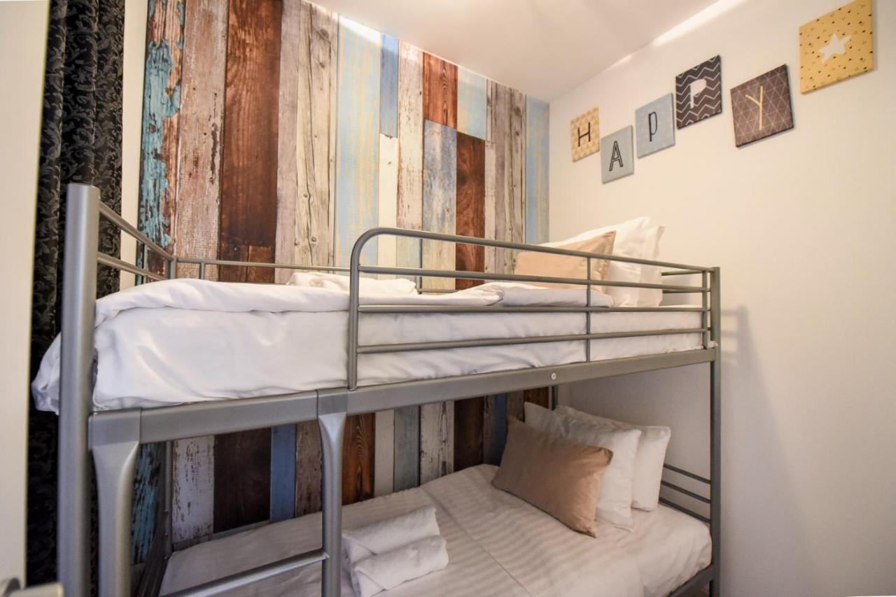 شقة بوخارست  في Amazing Location & Elegant Apt - Old Town المظهر الخارجي الصورة