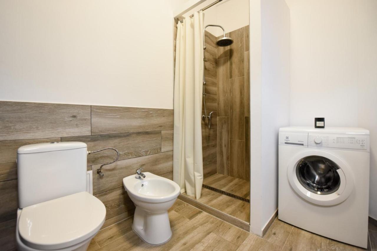 شقة بوخارست  في Amazing Location & Elegant Apt - Old Town المظهر الخارجي الصورة